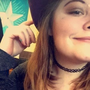 Meet your Posher, Lynndsie